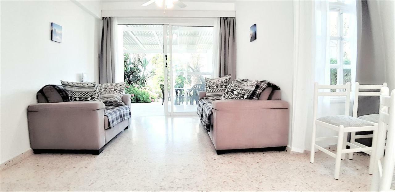 Coral Bay Suite Cyprus Zewnętrze zdjęcie